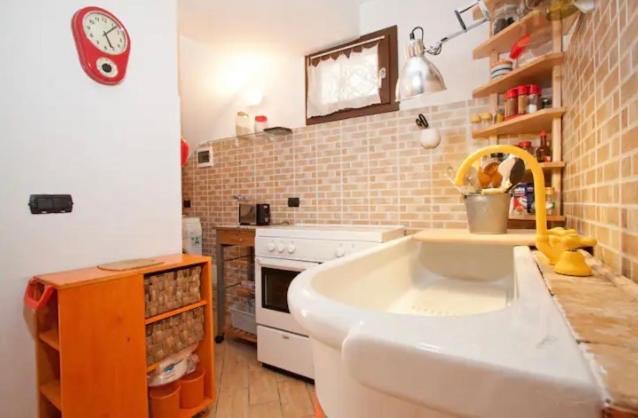Case Vacanza Cipriano Spacious Apartment And Cosy Studio Monolocale Torretta  Экстерьер фото