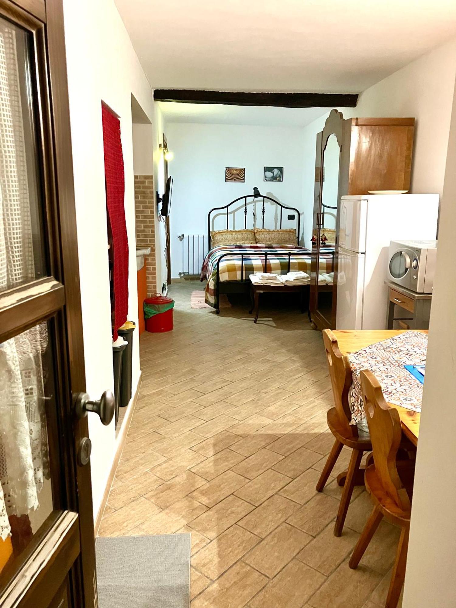 Case Vacanza Cipriano Spacious Apartment And Cosy Studio Monolocale Torretta  Экстерьер фото