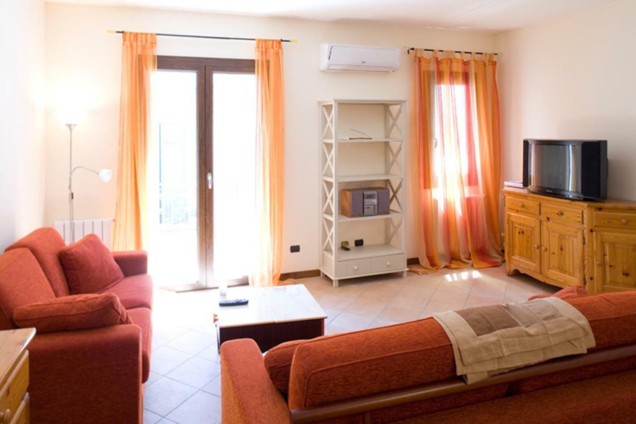 Case Vacanza Cipriano Spacious Apartment And Cosy Studio Monolocale Torretta  Экстерьер фото